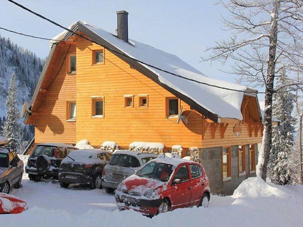 Apartments Prijatelji 亚霍里纳 外观 照片